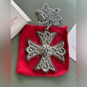 Vintage 1975 Sterling Silver Reed & Barton Christmas Cross Necklace-Original Box